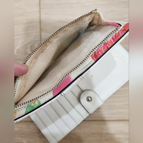 kate♠︎spade "Flavor of the Month" bi-fold wallet - Picture 8 of 8